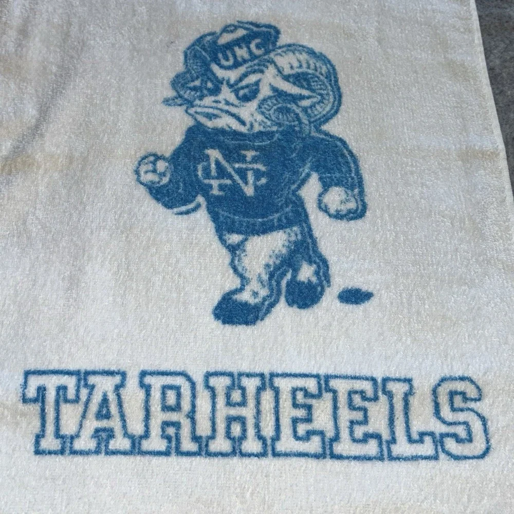 Cannon Mills VTG Tarheels UNC Ram Hand Towel College Collectible‎